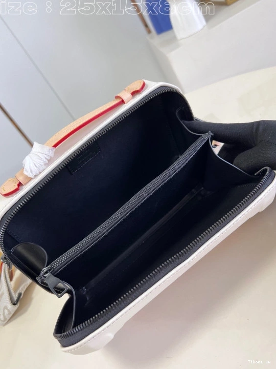 Cheap Trunk VUITTON LOUIS Future 0806